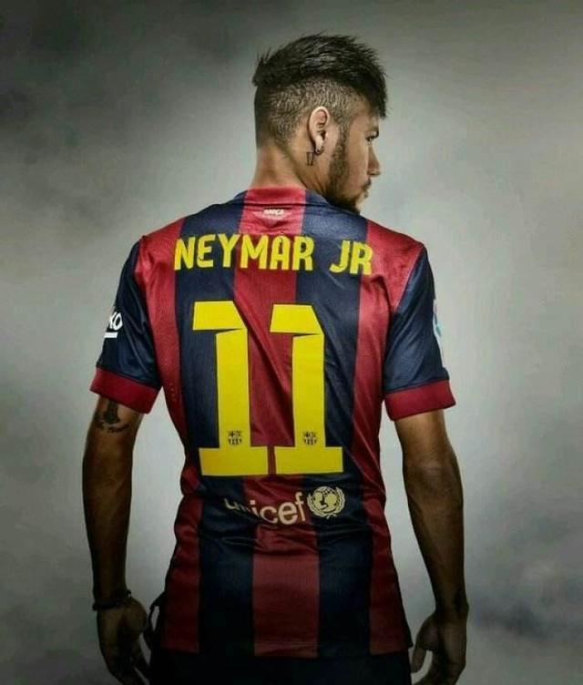 拉菲尼亚与 拉菲尼亚与