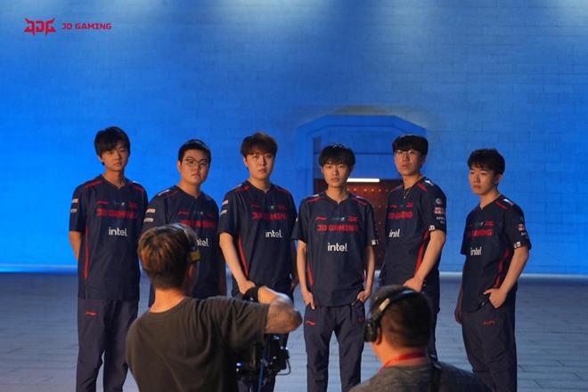 类社会中 类社会中