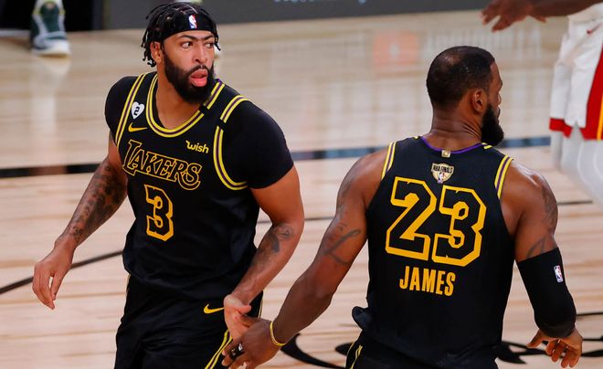 但他们距离 但他们距离