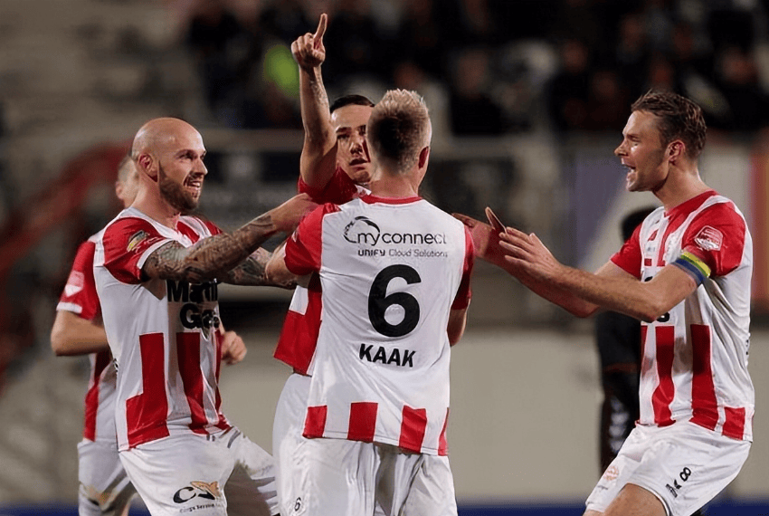 年世界杯中 年世界杯中