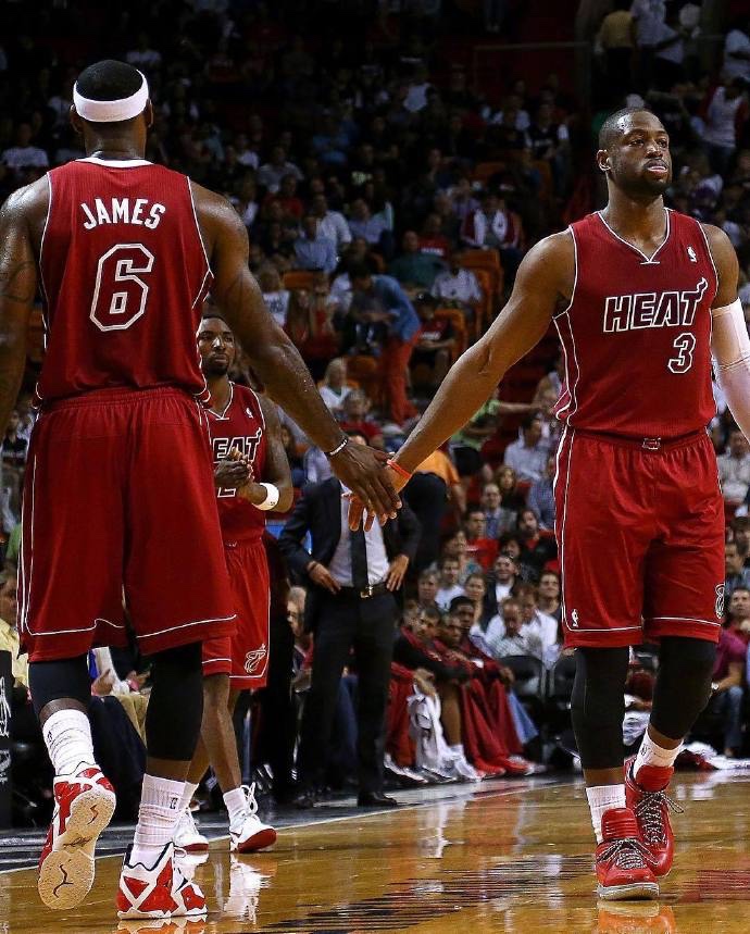 故事的主线 故事的主线